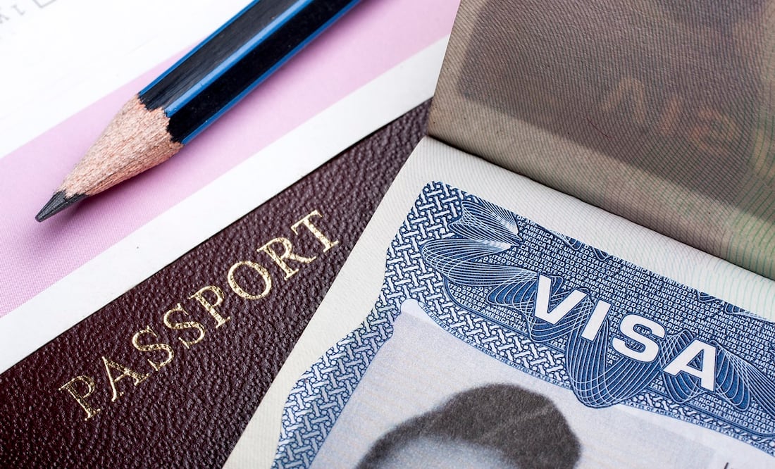 Para viajar a Estados Unidos es indispensable contar con pasaporte y visa válidos. Foto: iStock