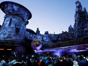 Pese a Star Wars, baja la asistencia a los parques Disney