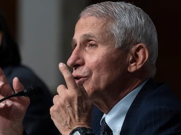 Fauci niega ser responsable de pandemia tras acusaciones de senador de EU