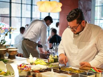 Chefs venezolanos conquistan Washington DC con su restaurante Mita y obtienen Estrella Michelin