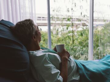 Alerta en Estados Unidos. Retiran más de 200 mil barandillas de asistencia para camas por riesgo de asfixia