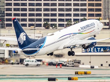 ¿Qué aerolíneas salen de la Terminal 2 del Aeropuerto Internacional de la Ciudad de México (AICM)?