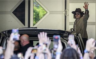 Johnny Depp logra venta récord de sus litografías; obtiene 3.5 mde