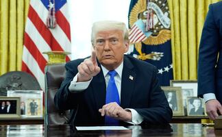 Trump advierte de que "cosas muy malas" ocurrirán a Irán si no accede a dialogar con EU