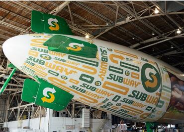 Subway abre un restaurante en un dirigible de 54 metros que recorrerá Estados Unidos