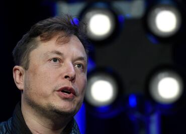 Elon Musk vende $5 mil millones de dólares en acciones de Tesla