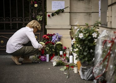 Fans de Tina Turner le rinden homenaje en su mansión en Suiza