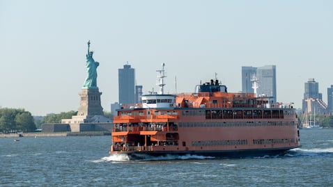 Cómo subir gratis al ferry de Staten Island y ver la Estatua de la Libertad