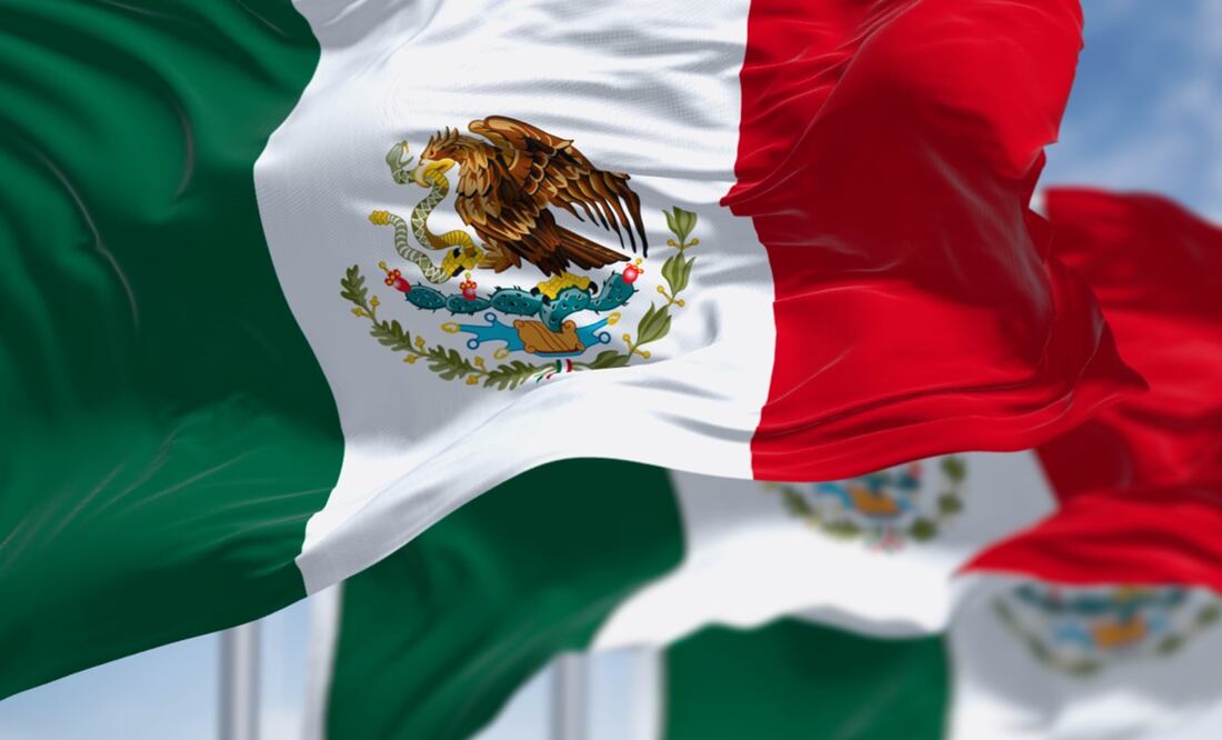 Bandera mexicana. iStock/rarrarorro