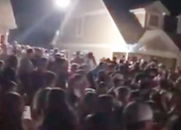 Video. Universitarios realizan fiesta masiva pese a coronavirus