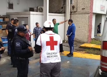 Abandonan a bebé de 9 meses en puesto de hot dogs frente a hospital en Nuevo León