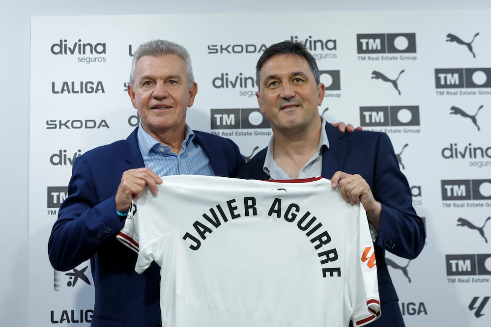 Javier Aguirre no promete discursos en el Valencia: “El plan inmediato es ganar”. EFE/Biel Aliño