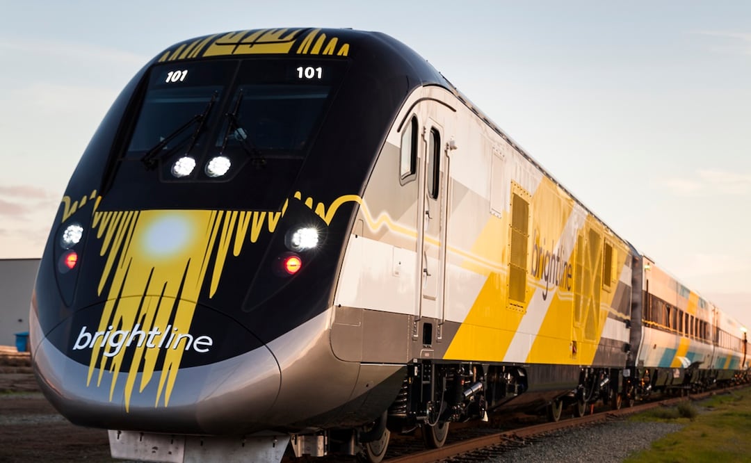 Brightline inaugura estación de tren de pasajeros en Orlando. Foto: Cortesía Greater Miami Convention & Visitors Bureau y Jeffrey Group