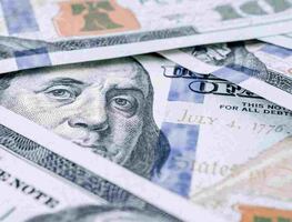 Las empresas con mejor tipo de cambio para mandar dinero de EU a México