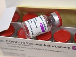 Covid-19. Asocian AstraZeneca con riesgo de trastorno hemorrágico