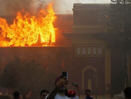 ¿Qué está pasando en Nepal? Protestas masivas dejan edificios incendiados y crisis política. VIDEO