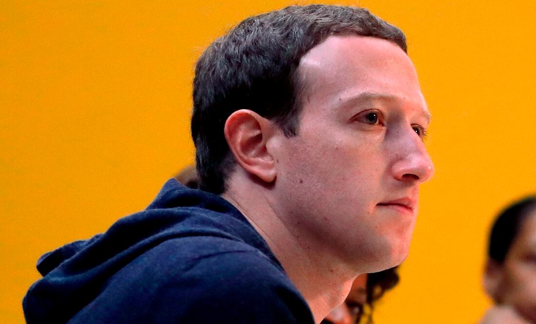 Mark Zuckerberg, anunció que recortaría otros 10 mil puestos de trabajo en los próximos meses. Foto: AP