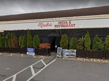 Restaurante en EU demanda a cliente por pedir que devolvieran propina de 3 mil dólares