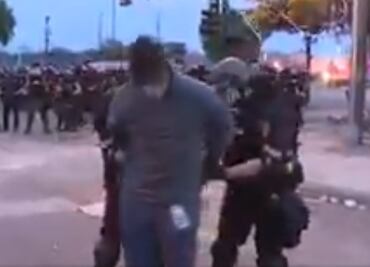 Video. Arrestan a corresponsal de CNN que cubría disturbios en Minneapolis