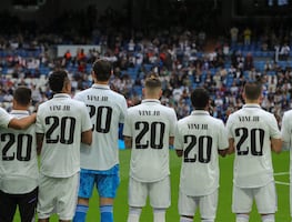Tras polémica por racismo, el Bernabeú se vuelca con Vinícius Jr.