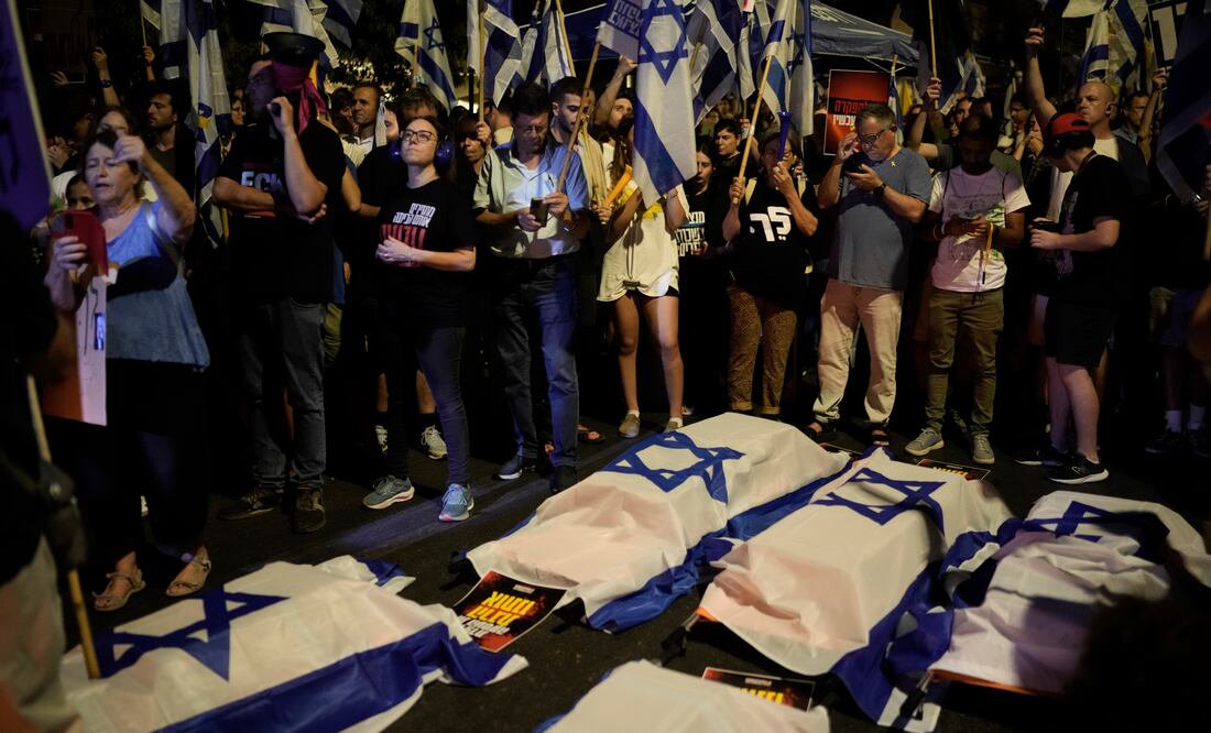 Hamás: la negativa de Netanyahu "hará que los rehenes vuelvan con sus familias en ataúdes". Foto: AP Foto/Leo Correa