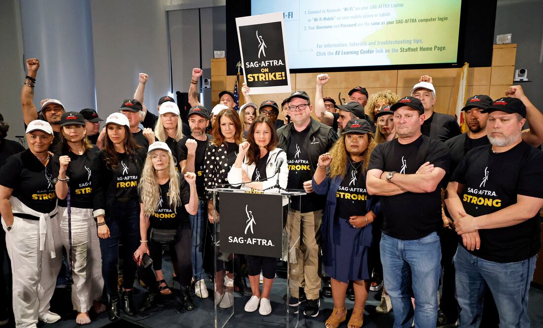 Sin acuerdo en la mesa: Negociaciones fallidas llevan al Sindicato de Actores de EU a una huelga masiva en Hollywood.  (Photo by Frazer Harrison / GETTY IMAGES NORTH AMERICA / Getty Images via AFP)
