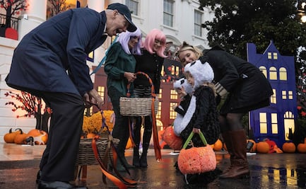 Halloween. Biden y Jill reciben a decenas de niños en la Casa Blanca