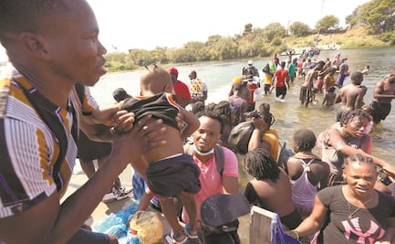 Ser negro y latino, doble "obstáculo" para cientos de migrantes en EU