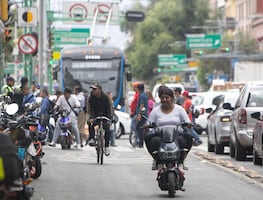 Nuevas normas para bicis eléctricas y scooters en CDMX: ¿licencias y placas?