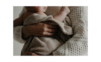 Deportan a bebé de 2 meses con bronquitis: familia fue enviada a México desde centro de detención en Texas