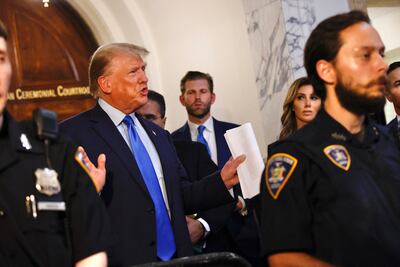 Jurado de juicio penal contra Donald Trump no alcanza veredicto en su primer día de deliberación