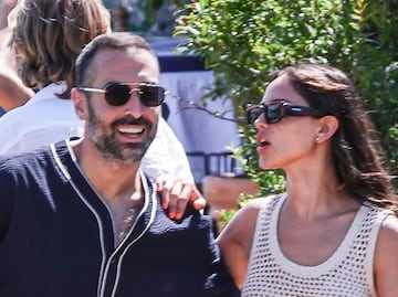 ¿Y Jason Momoa? Captan a Eiza González paseando con productor de cine