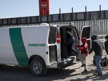 Estadounidenses critican a Trump por tema de solicitudes de asilo