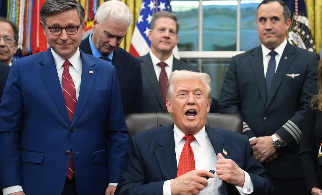 Trump firma el fin del cierre de Gobierno y lanza advertencia al Congreso: “Esto no debe repetirse” Foto: AP /Jacquelyn Martin