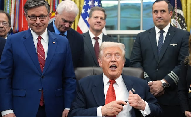 Trump firma el fin del cierre de Gobierno y lanza advertencia al Congreso: “Esto no debe repetirse”