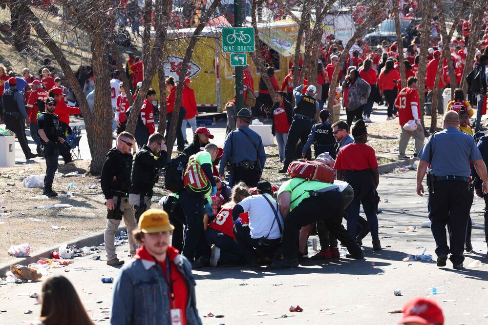 Tiroteo en desfile de Kansas City: Suman 9 heridos y un muerto por festejo del Super Bowl  Jamie Squire/Getty Images/AFP