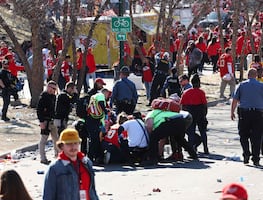 Tiroteo en desfile de Kansas City: Suman 9 heridos y un muerto en festejo del Super Bowl