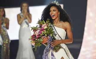 Miss Estados Unidos de 2019 se suicida arrojándose desde un rascacielos
