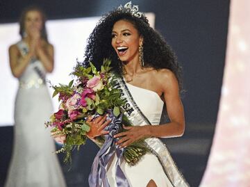 Miss Estados Unidos de 2019 se suicida arrojándose desde un rascacielos