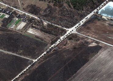 ¿Dónde está el convoy militar ruso que avanza hacia Kiev?