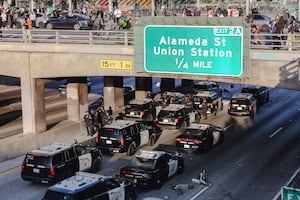 EU despliega 700 marines en Los Ángeles ante protestas por redadas migratorias