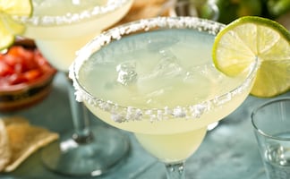 ¡Sólo para expertos! Ofrecen 4 mil dólares para encontrar las mejores margaritas en Las Vegas