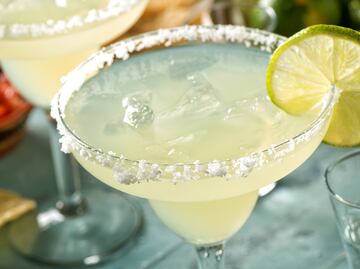 ¡Sólo para expertos! Ofrecen 4 mil dólares para encontrar las mejores margaritas en Las Vegas