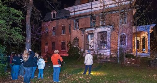 ¡De espanto! Las casas "embrujadas" para visitar en Illinois