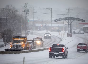 Más de 1,500 accidentes en Virginia y Carolina del Norte por tormenta invernal