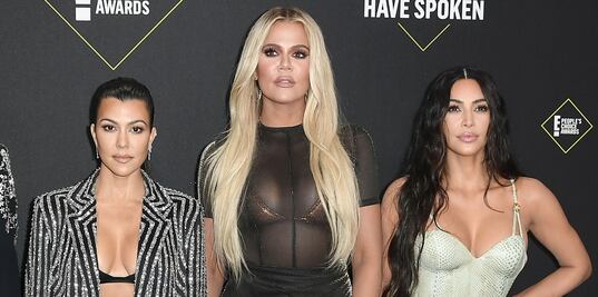 Kim, Kourtney y Khloé Kardashian lucen sus looks más arriesgados en California