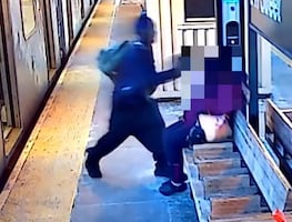 Detienen a hombre por embarrar heces en rostro de mujer en Metro de NY
