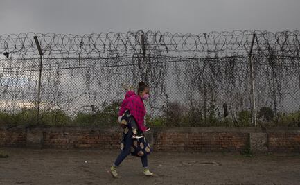 Covid-19 destruye sectores de la economía de EU dominados por manos migrantes