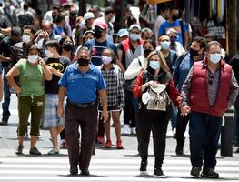 México supera 15 mil contagios en un día, la mayor cifra de la tercera ola