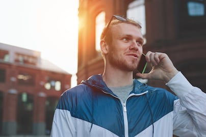 Samsung incluirá traducción en tiempo real en sus teléfonos; ¿en qué modelos y a partir de cuándo?